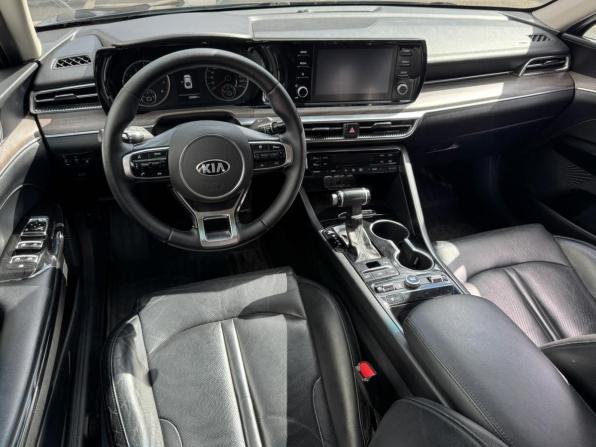 Kia K5 III с пробегом 2020 года, цена 1 949 000 рублей, 220081 км, седан, Автокод Объявления