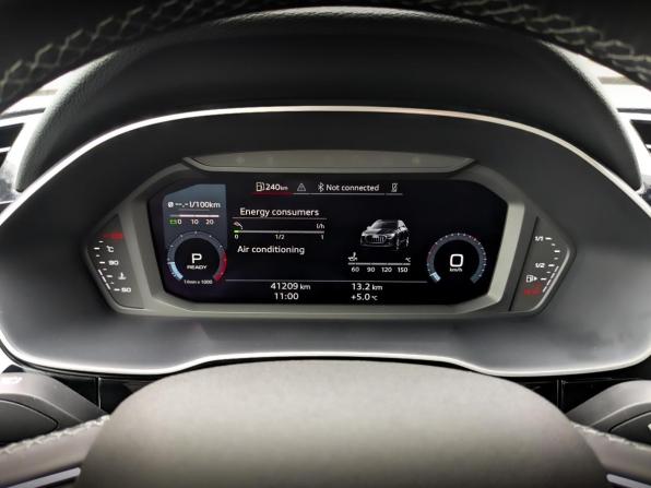 Audi Q3 II (F3) с пробегом 2023 года, цена 3 990 000 рублей, 41209 км, внедорожник, Автокод Объявления