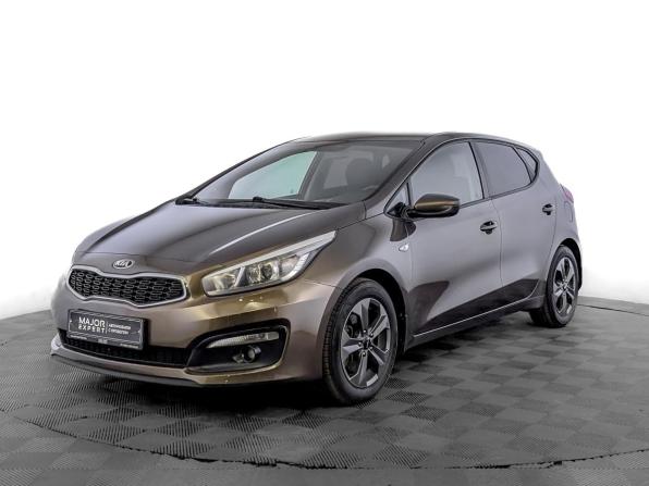 Kia Ceed II Рестайлинг с пробегом 2017 года, цена 1 185 000 рублей, 177682 км, хэтчбек, Автокод Объявления