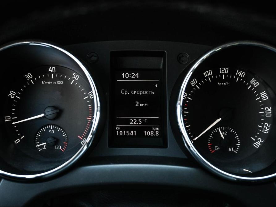 Skoda Yeti I Рестайлинг Новороссийск  - изображение 12