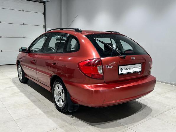 Kia Rio I Рестайлинг с пробегом 2004 года, цена 253 600 рублей, 270474 км, универсал, Автокод Объявления