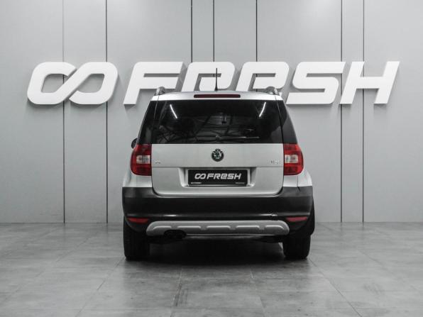 Skoda Yeti I с пробегом 2013 года, цена 879 000 рублей, 203048 км, внедорожник, Автокод Объявления