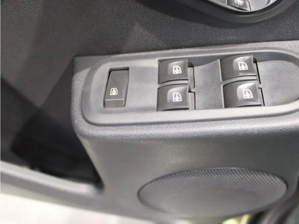 Renault Duster I Рестайлинг с пробегом 2015 года, цена 957 000 рублей, 183000 км, внедорожник, Автокод Объявления
