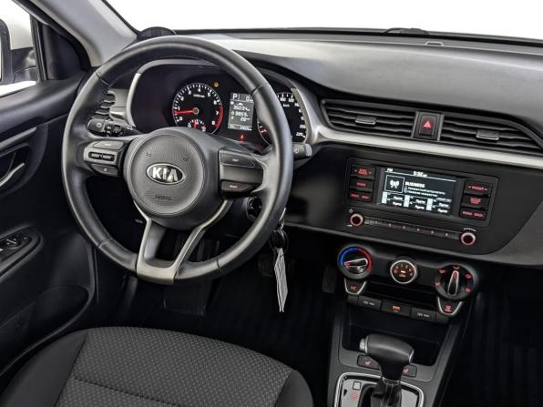 Kia Rio IV Рестайлинг с пробегом 2021 года, цена 1 725 000 рублей, 33599 км, седан, Автокод Объявления