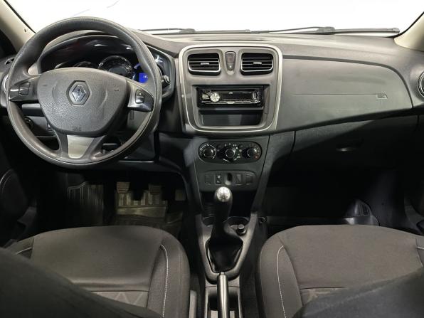 Renault Sandero II с пробегом 2015 года, цена 990 000 рублей, 117903 км, хэтчбек, Автокод Объявления