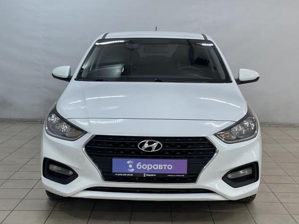 Hyundai Solaris II с пробегом 2017 года, цена 1 299 000 рублей, 130460 км, седан, Автокод Объявления