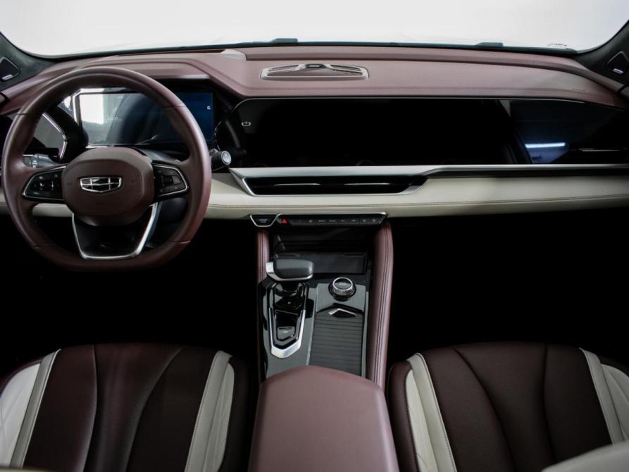 Geely Monjaro I Москва  - изображение 13