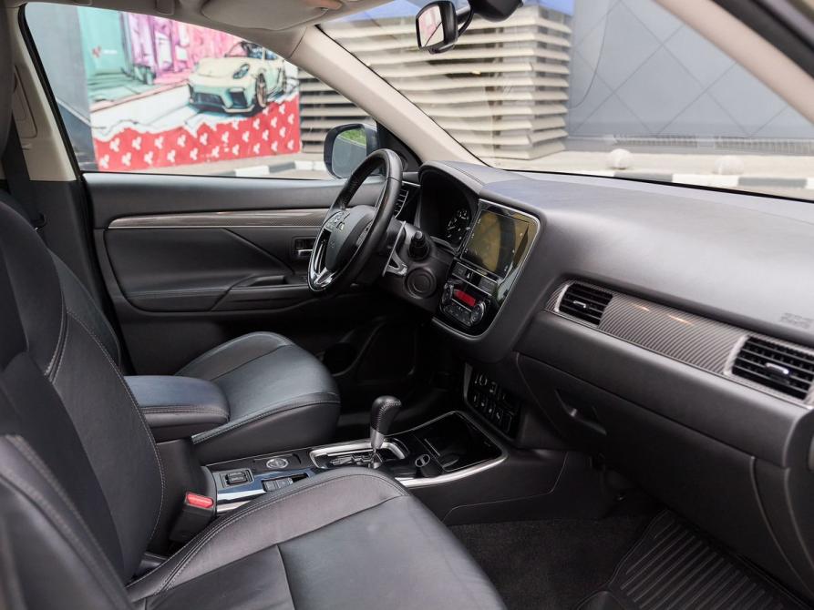 Mitsubishi Outlander III Рестайлинг 3 Казань  - изображение 6