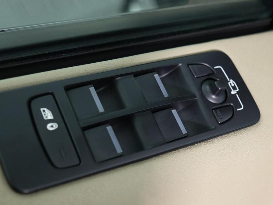Land Rover Discovery Sport I Санкт-Петербург  - изображение 16