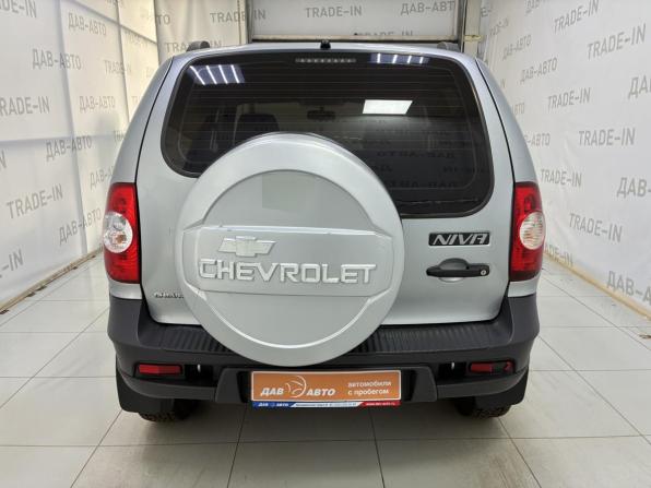 Chevrolet Niva I Рестайлинг с пробегом 2015 года, цена 580 000 рублей, 137000 км, внедорожник, Автокод Объявления