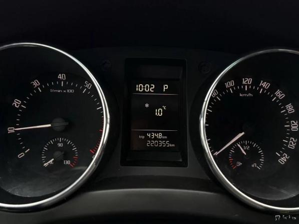 Skoda Yeti I с пробегом 2012 года, цена 769 000 рублей, 220355 км, внедорожник, Автокод Объявления