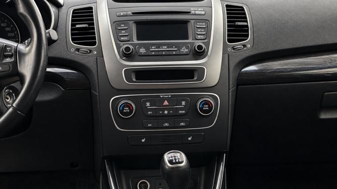 Kia Sorento II Рестайлинг с пробегом 2016 года, цена 1 981 900 рублей, 120216 км, внедорожник, Автокод Объявления