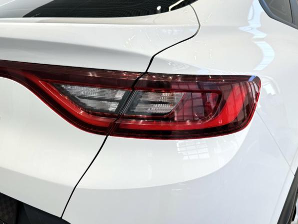 Renault Arkana I с пробегом 2020 года, цена 1 430 000 рублей, 57602 км, внедорожник, Автокод Объявления