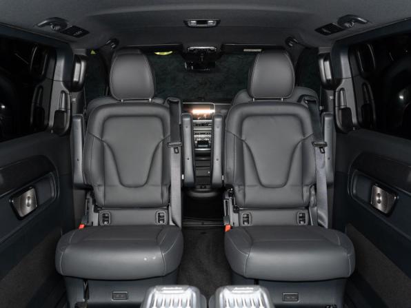 Mercedes-Benz V-Класс III (W447) Рестайлинг 2 с пробегом 2026 года, цена 14 890 000 рублей, 10 км, минивэн, Автокод Объявления