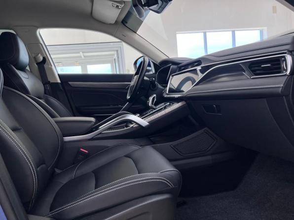 Geely Atlas Pro с пробегом 2022 года, цена 1 900 000 рублей, 45850 км, внедорожник, Автокод Объявления