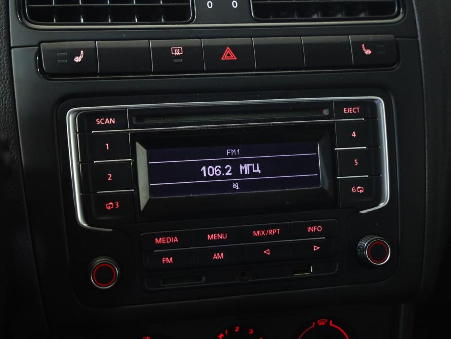 Volkswagen Polo V Санкт-Петербург  - изображение 14