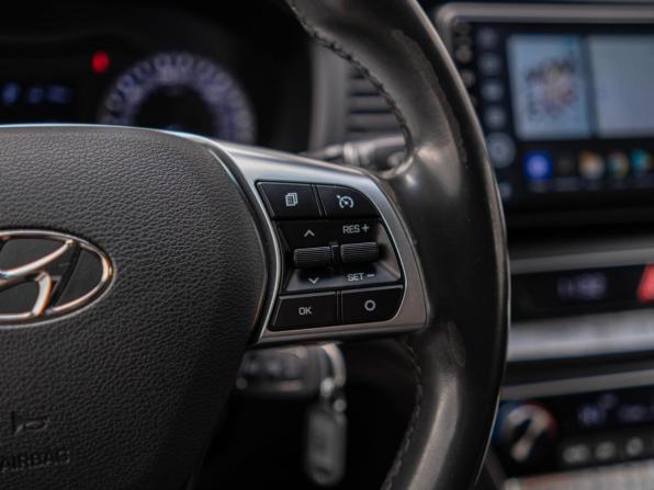 Hyundai Sonata VII (LF) Рестайлинг с пробегом 2019 года, цена 1 484 000 рублей, 241842 км, седан, Автокод Объявления