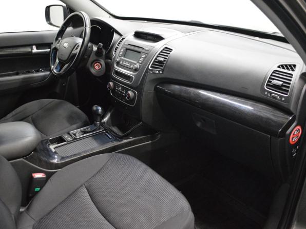 Kia Sorento II Рестайлинг с пробегом 2018 года, цена 2 044 000 рублей, 111528 км, внедорожник, Автокод Объявления
