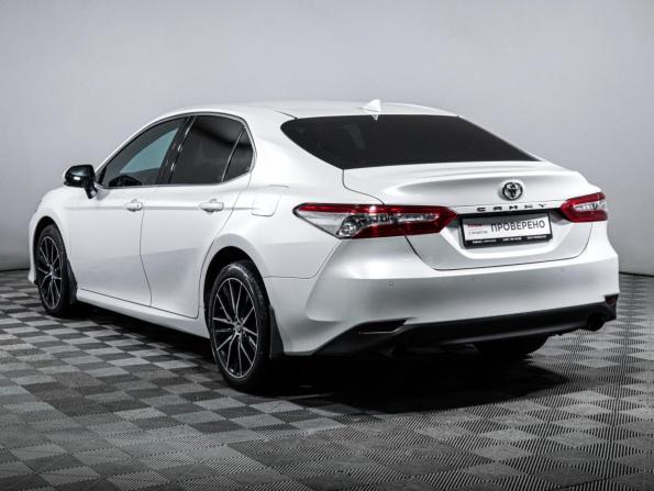 Toyota Camry VIII (XV70) Рестайлинг с пробегом 2021 года, цена 3 100 000 рублей, 125974 км, седан, Автокод Объявления