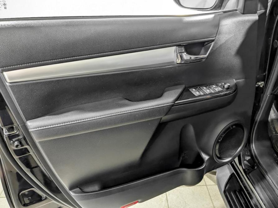 Toyota Hilux VIII Москва  - изображение 17