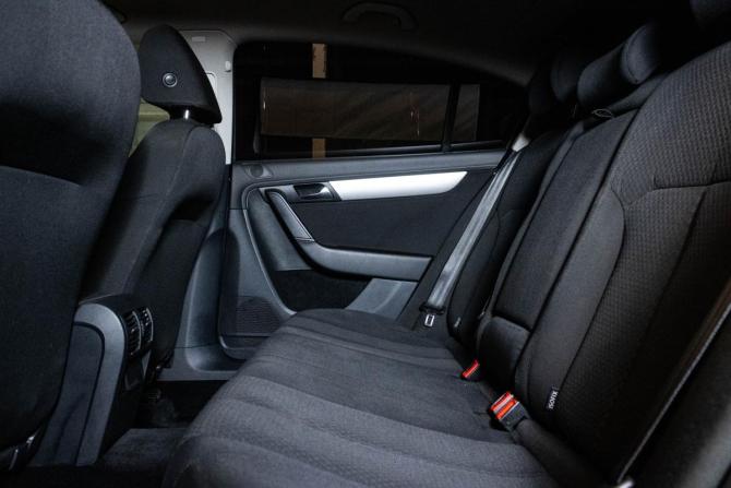 Volkswagen Passat B7 с пробегом 2011 года, цена 1 050 000 рублей, 223740 км, седан, Автокод Объявления