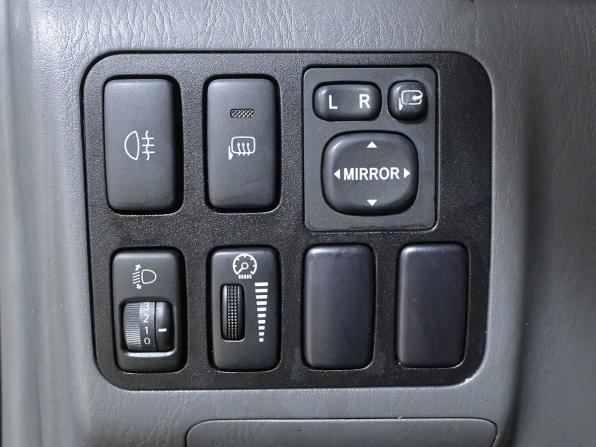 Toyota Land Cruiser Prado 120 Series Рестайлинг с пробегом 2007 года, цена 1 350 000 рублей, 384769 км, внедорожник, Автокод Объявления