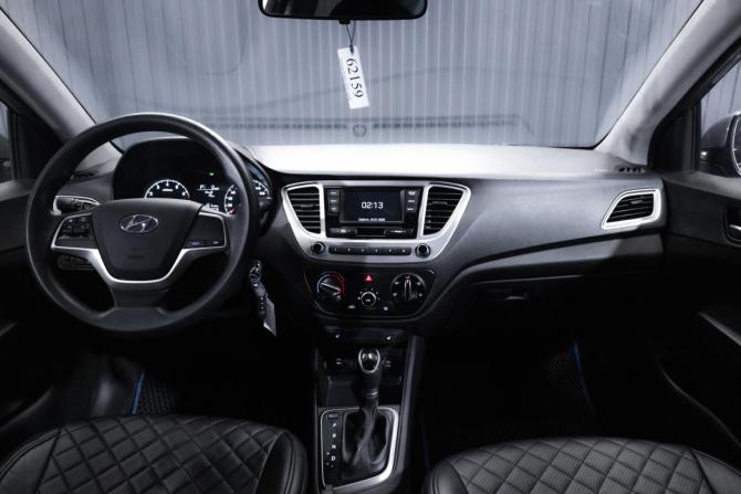 Hyundai Solaris II с пробегом 2019 года, цена 1 399 000 рублей, 81206 км, седан, Автокод Объявления