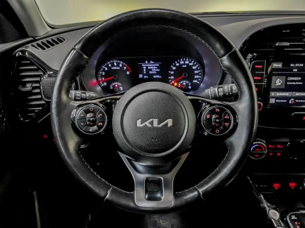 Kia Soul III с пробегом 2022 года, цена 2 215 000 рублей, 55773 км, хэтчбек, Автокод Объявления