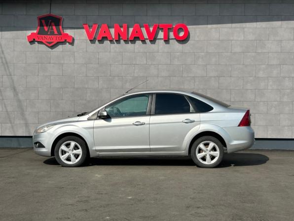 Ford Focus II Рестайлинг с пробегом 2009 года, цена 515 000 рублей, 224634 км, седан, Автокод Объявления