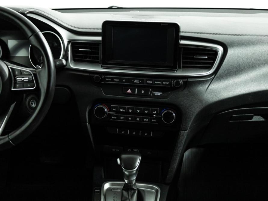 Kia Ceed III Санкт-Петербург  - изображение 14