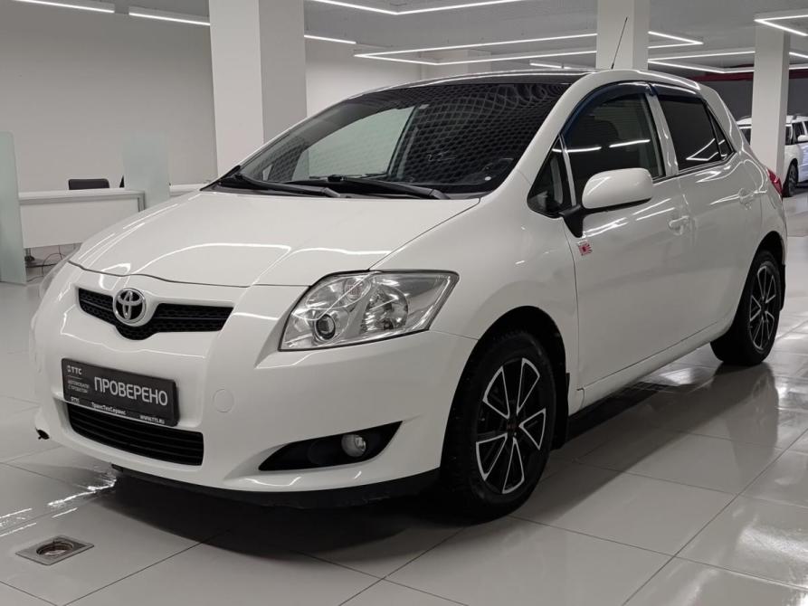 Toyota Auris I Казань  - изображение 1