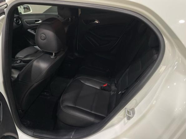 Mercedes-Benz GLA I (X156) с пробегом 2015 года, цена 1 930 000 рублей, 137878 км, внедорожник, Автокод Объявления