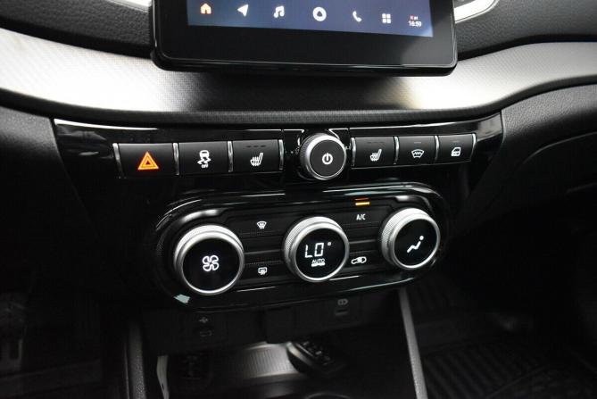 Lada (ВАЗ) Vesta I Рестайлинг (NG) с пробегом 2026 года, цена 1 900 000 рублей, 360 км, седан, Автокод Объявления
