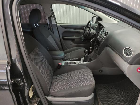 Ford Focus II Рестайлинг с пробегом 2010 года, цена 530 000 рублей, 164546 км, седан, Автокод Объявления