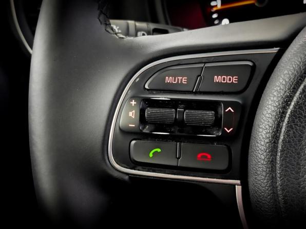 Kia Sportage IV с пробегом 2018 года, цена 2 015 000 рублей, 138125 км, внедорожник, Автокод Объявления