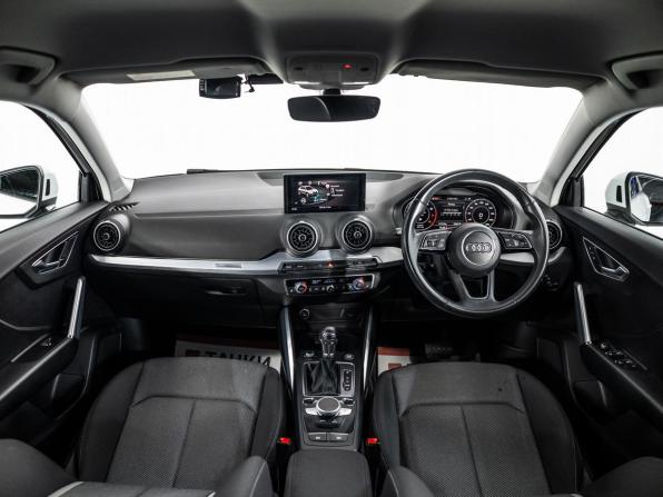 Audi Q2 I с пробегом 2017 года, цена 1 650 000 рублей, 61218 км, внедорожник, Автокод Объявления