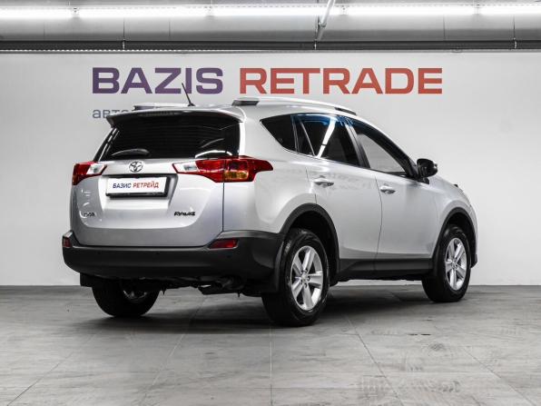 Toyota RAV4 IV (XA40) с пробегом 2013 года, цена 1 799 000 рублей, 303387 км, внедорожник, Автокод Объявления