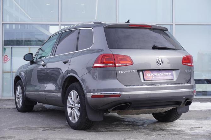 Volkswagen Touareg II Рестайлинг с пробегом 2015 года, цена 3 119 000 рублей, 129399 км, внедорожник, Автокод Объявления