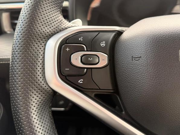 Haval Jolion I с пробегом 2023 года, цена 2 130 000 рублей, 34141 км, внедорожник, Автокод Объявления