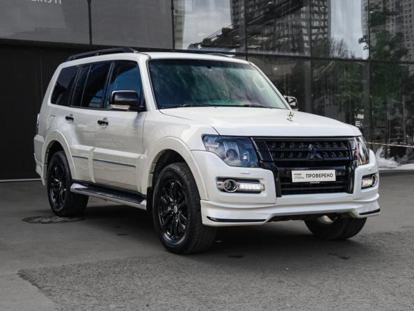 Mitsubishi Pajero IV Рестайлинг 2 с пробегом 2019 года, цена 3 590 000 рублей, 78449 км, внедорожник, Автокод Объявления