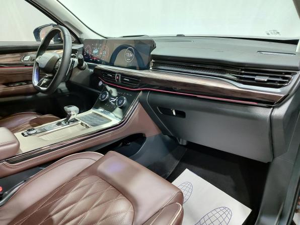Exeed VX I с пробегом 2022 года, цена 2 950 000 рублей, 60400 км, внедорожник, Автокод Объявления