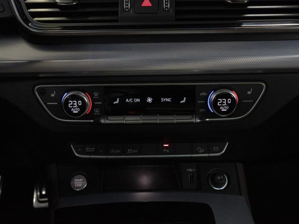 Audi Q5 II (FY) Рестайлинг с пробегом 2021 года, цена 5 099 000 рублей, 33250 км, внедорожник, Автокод Объявления