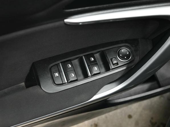 Kia Ceed III с пробегом 2021 года, цена 1 820 000 рублей, 104940 км, универсал, Автокод Объявления