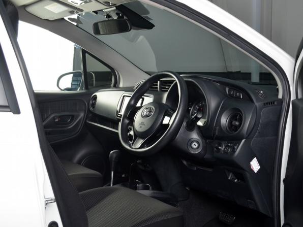 Toyota Vitz III (XP130) Рестайлинг 2 с пробегом 2019 года, цена 1 199 995 рублей, 87134 км, хэтчбек, Автокод Объявления