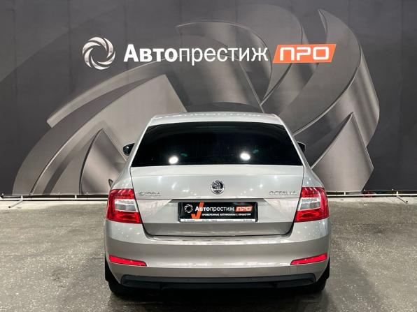 Skoda Octavia III (A7) с пробегом 2015 года, цена 950 000 рублей, 189262 км, лифтбек, Автокод Объявления