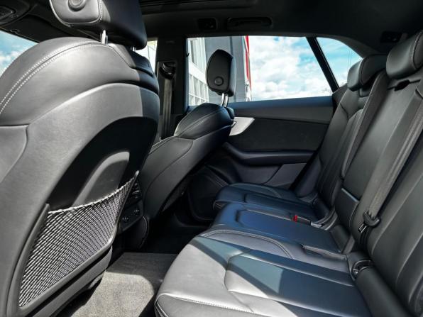 Audi Q8 I (4M) с пробегом 2022 года, цена 8 490 000 рублей, 38111 км, внедорожник, Автокод Объявления