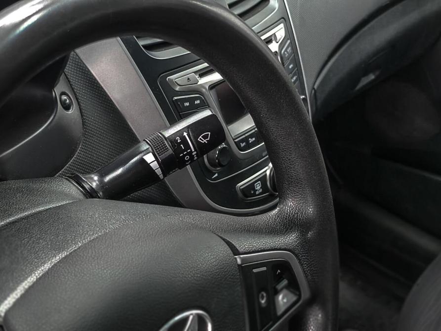 Hyundai Solaris I Рестайлинг Ростов-на-Дону  - изображение 17