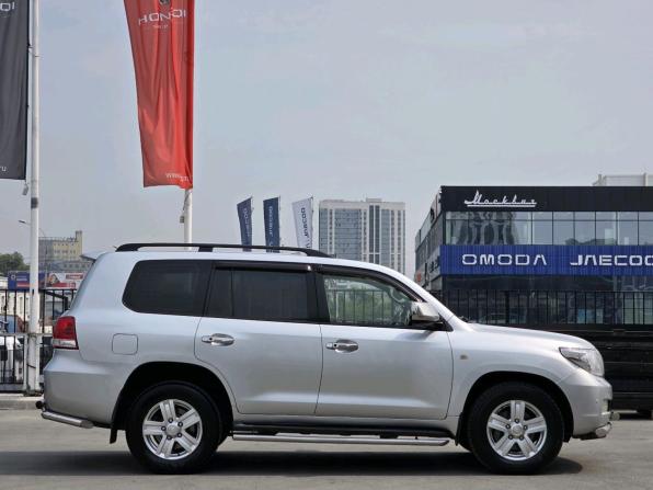 Toyota Land Cruiser 200 Series с пробегом 2009 года, цена 2 415 000 рублей, 203644 км, внедорожник, Автокод Объявления