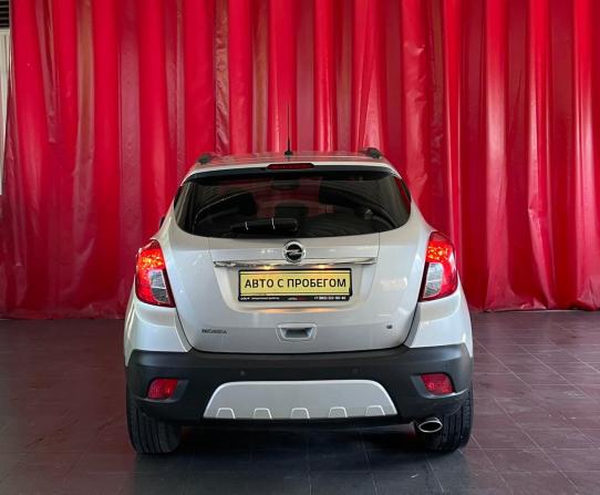 Opel Mokka I с пробегом 2013 года, цена 960 000 рублей, 133900 км, внедорожник, Автокод Объявления