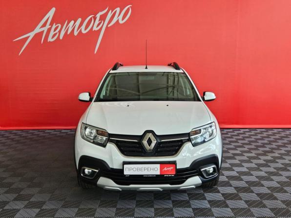 Renault Sandero II Рестайлинг с пробегом 2021 года, цена 1 345 000 рублей, 89654 км, хэтчбек, Автокод Объявления